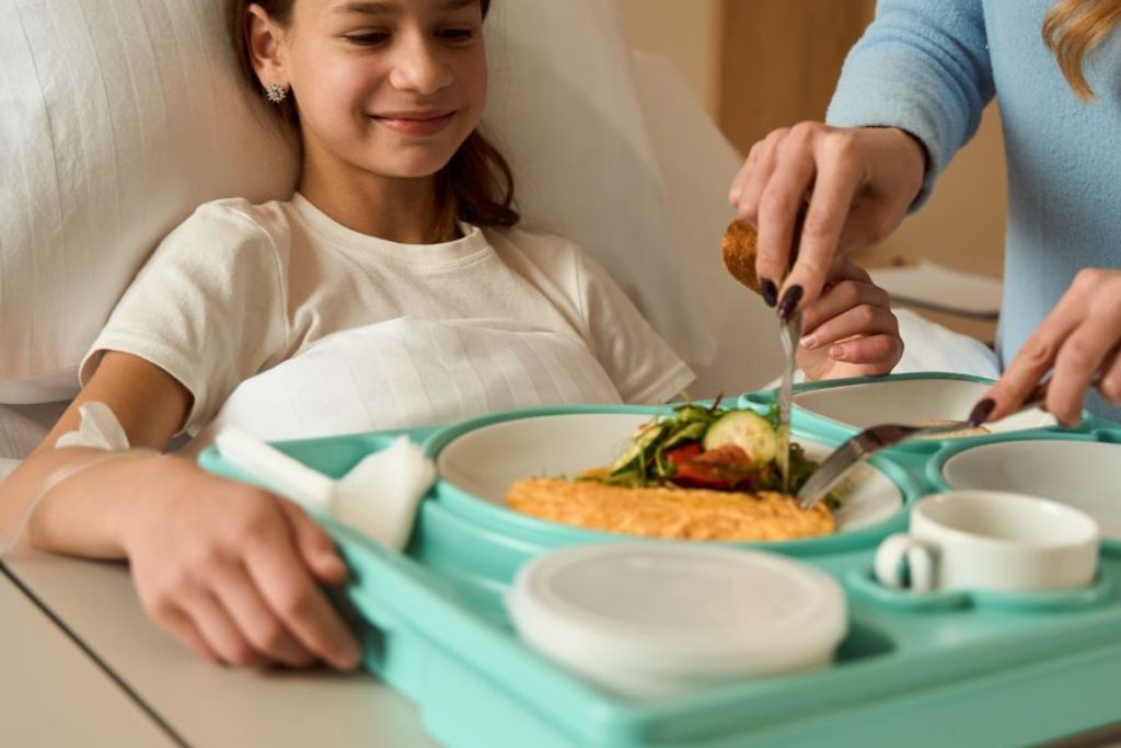 Recovery drip therapy at Glam Aesthetics, Hyderabad.